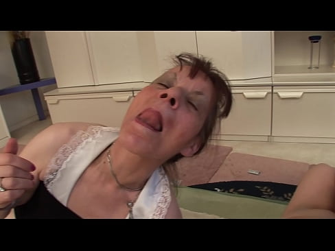 ❤️ De grann ak yon granpapa gen yon triyo ❌ Videyo fuck nan pònografi ht.pornjimbo.ru ❌